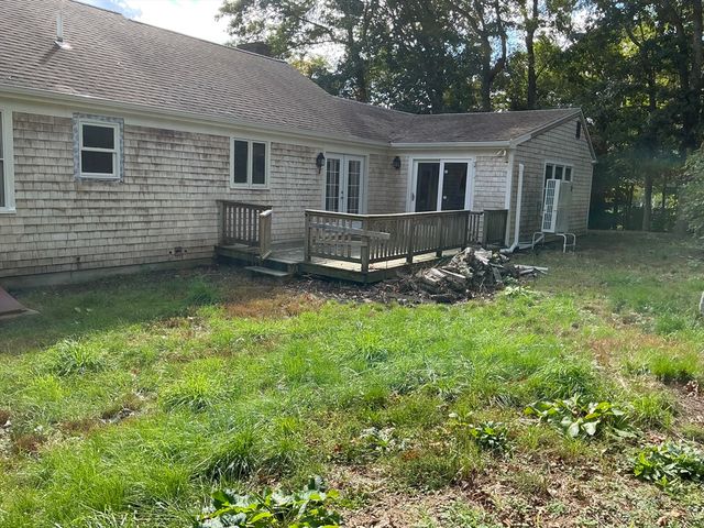 5 Candlewood Dr, Sandwich, MA 02563