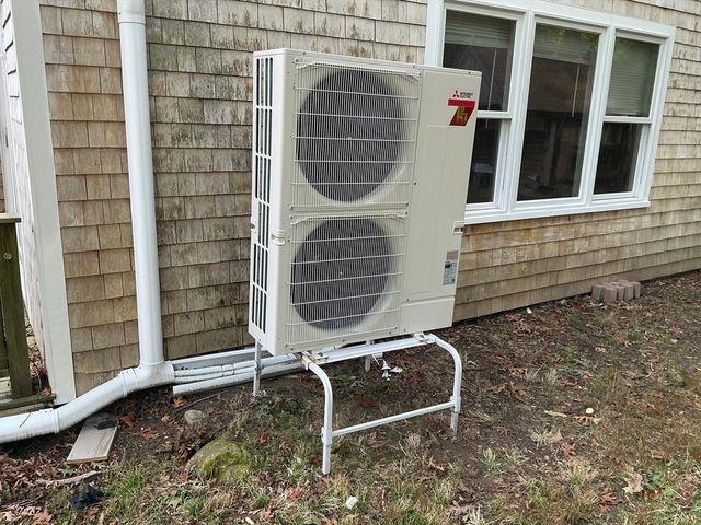 5 Candlewood Dr, Sandwich, MA 02563