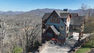 1613 Clark Drive, Hiawassee, GA 30546