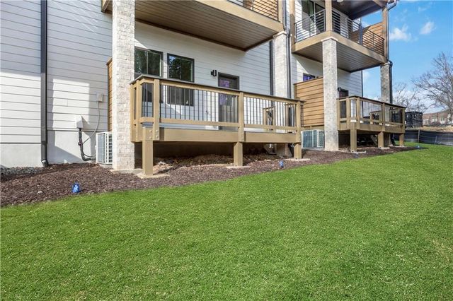 119 Bridgecrest Road 25, Roswell, GA 30075