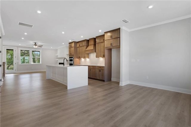 119 Bridgecrest Road 25, Roswell, GA 30075