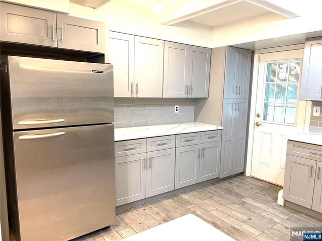 527 Anthony Court 1, Lyndhurst, NJ 07071