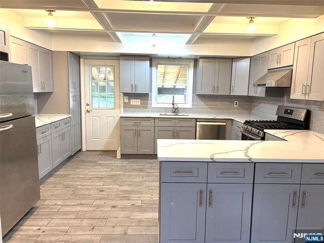 527 Anthony Court 1, Lyndhurst, NJ 07071