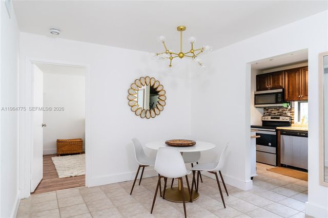17021 N Bay Road 526, Sunny Isles Beach, FL 33160