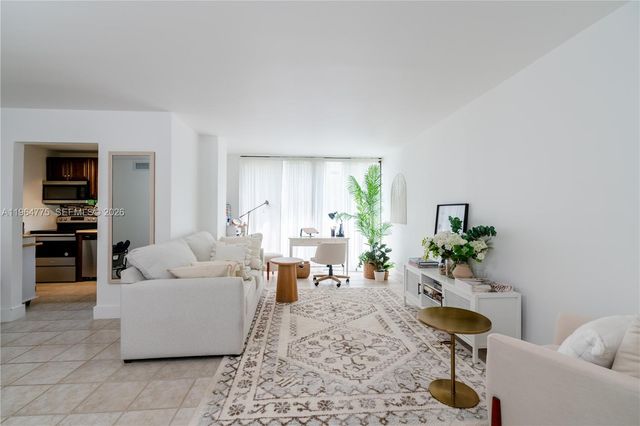 17021 N Bay Road 526, Sunny Isles Beach, FL 33160