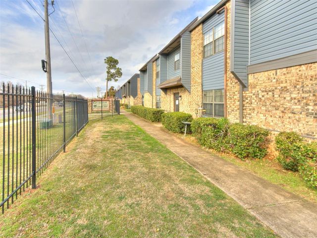 401 SE 12 Avenue 148, Norman, OK 73071