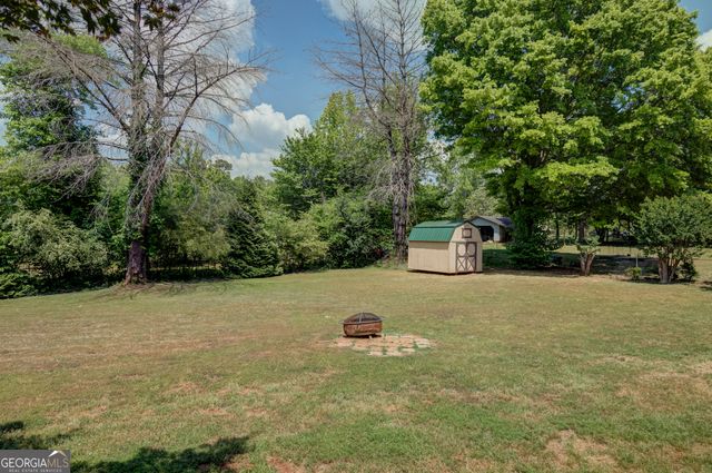 110 Beacon Drive, Fayetteville, GA 30215