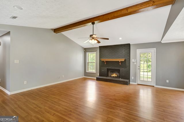 110 Beacon Drive, Fayetteville, GA 30215