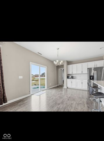 1280 Wood Thrush Court, Greenwood, IN 46143