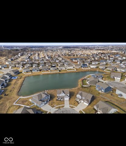 1280 Wood Thrush Court, Greenwood, IN 46143