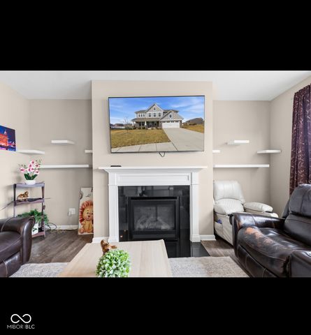 1280 Wood Thrush Court, Greenwood, IN 46143