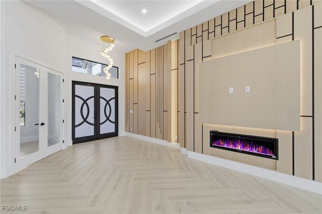 3402 SW 26th PL, Cape Coral, FL 33914