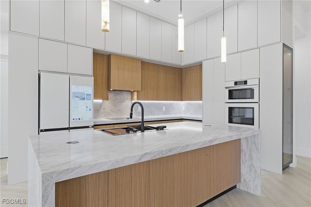 3402 SW 26th PL, Cape Coral, FL 33914