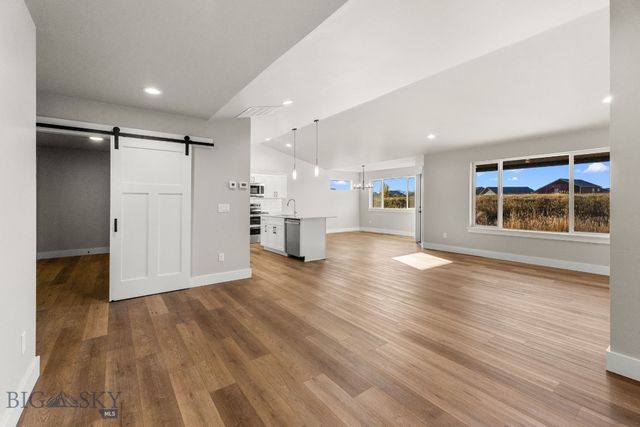 1107 Melissa Way, Belgrade, MT 59714