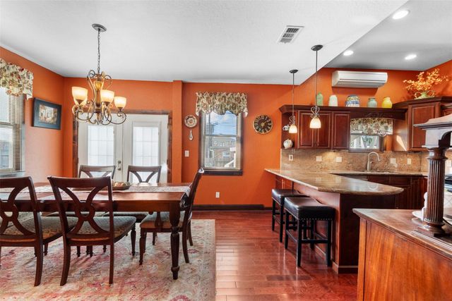 1820 Winnie Street, Galveston, TX 77550