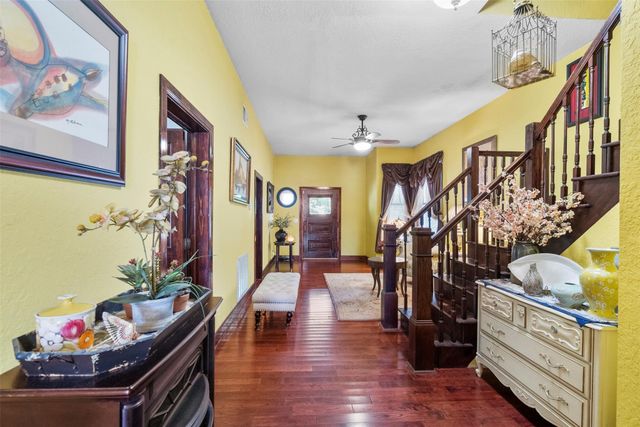 1820 Winnie Street, Galveston, TX 77550
