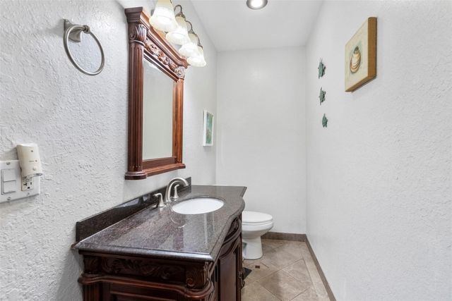 1820 Winnie Street, Galveston, TX 77550