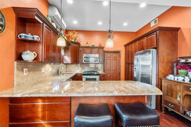 1820 Winnie Street, Galveston, TX 77550