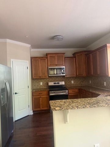 147 Nobility Lane, Mcdonough, GA 30252