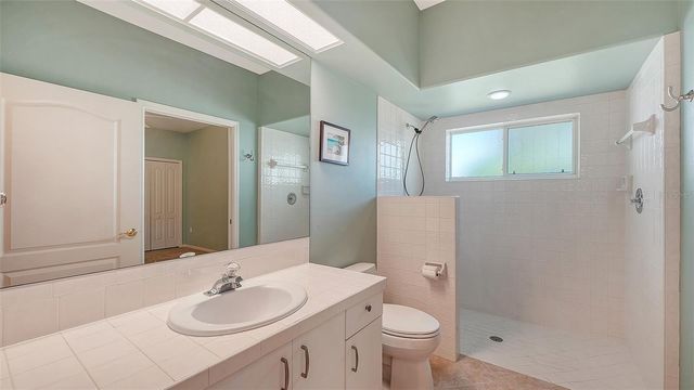 2869 SANDRINGHAM PLACE, Sarasota, FL 34235