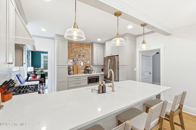 210 Northern Boulevard, Wilmington, NC 28401