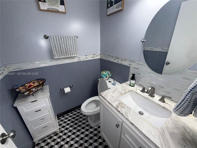 5320 NW 190th Street, Miami Gardens, FL 33055