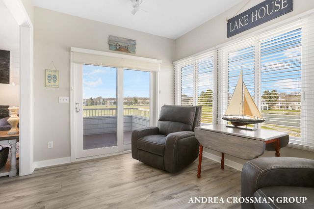 1284 Prestwick Drive, Holland City, MI 49423