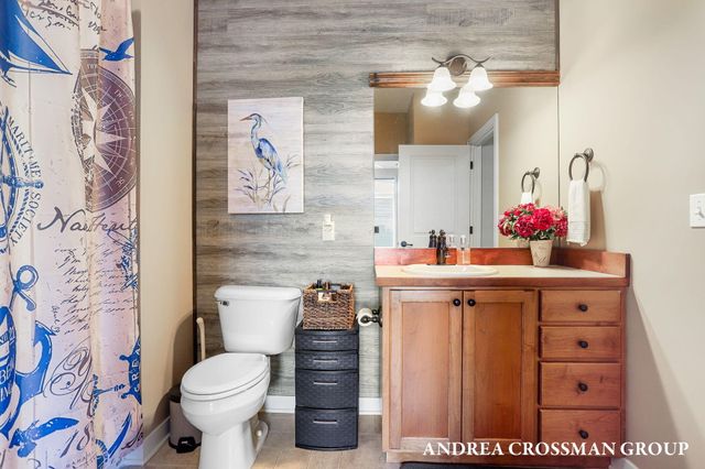 1284 Prestwick Drive, Holland City, MI 49423