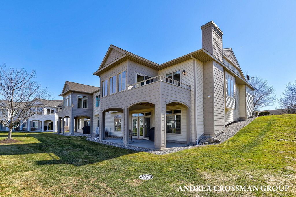 1284 Prestwick Drive, Holland City, MI 49423