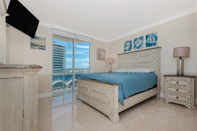 8855 Collins Ave 8J, Surfside, FL 33154