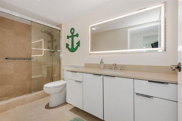 8855 Collins Ave 8J, Surfside, FL 33154