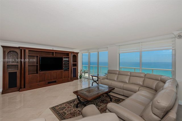 8855 Collins Ave 8J, Surfside, FL 33154