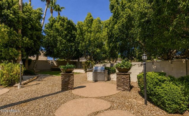 12946 W LUCHANA Drive, Litchfield Park, AZ 85340