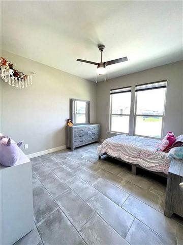 1813 Monterey Bay Dr, Portland, TX 78374