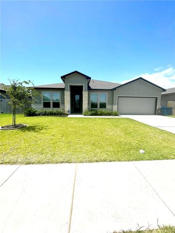 1813 Monterey Bay Dr, Portland, TX 78374