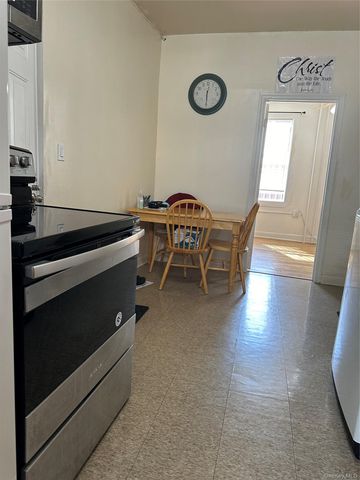 710 E 211th Street, Bronx, NY 10467