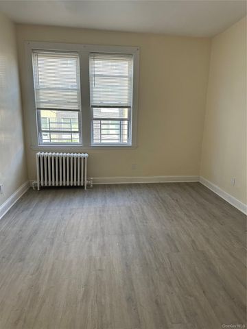 710 E 211th Street, Bronx, NY 10467
