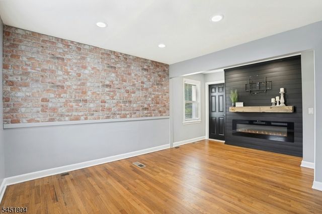 2094 Westfield Road Cir, Scotch Plains Twp., NJ 07076