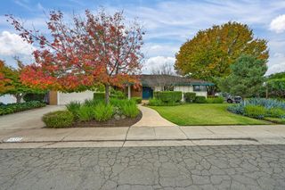 6333 Meadowvista Dr, Carmichael, CA 95608