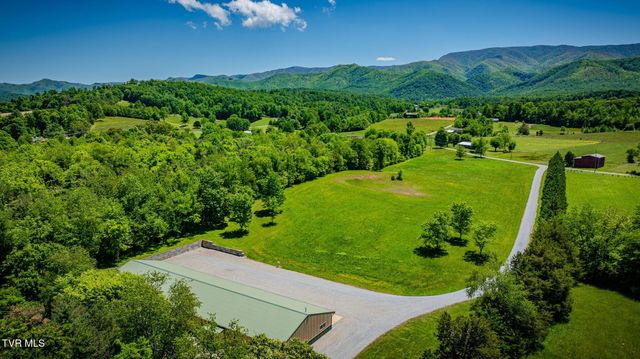 705 Union Chapel Road, Afton, TN 37616