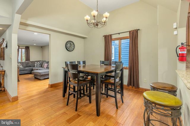 211 N 12TH ST N, Millville, NJ 08332