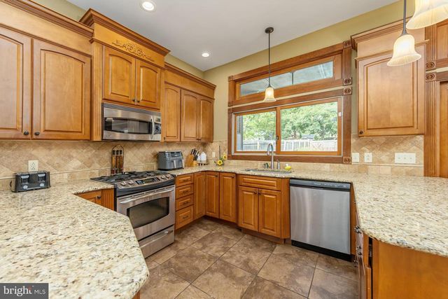 211 N 12TH ST N, Millville, NJ 08332
