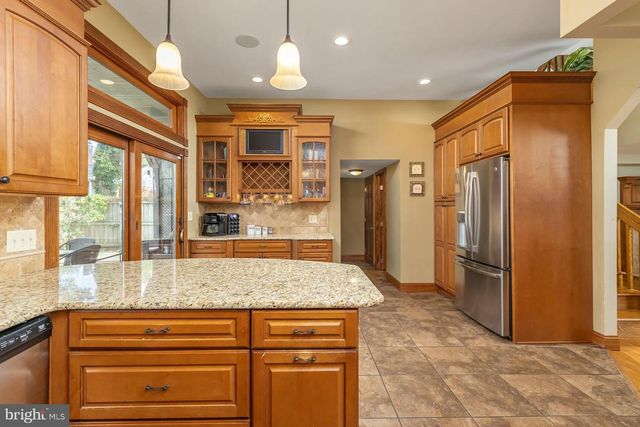 211 N 12TH ST N, Millville, NJ 08332