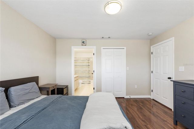 5475 VINELAND ROAD 8302, Orlando, FL 32811