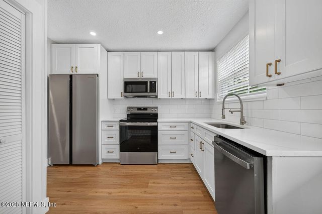2247 RIVERSIDE Avenue 3, Jacksonville, FL 32204
