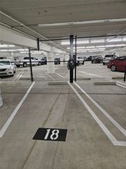 39 S Los Robles 3019, Pasadena, CA 91101