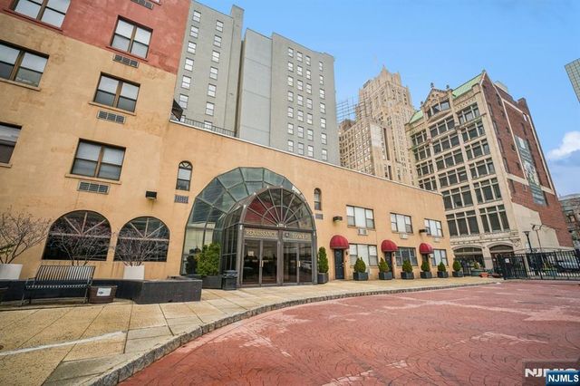 111 Mulberry Street 2C, Newark, NJ 07102