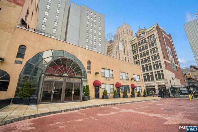 111 Mulberry Street 2C, Newark, NJ 07102
