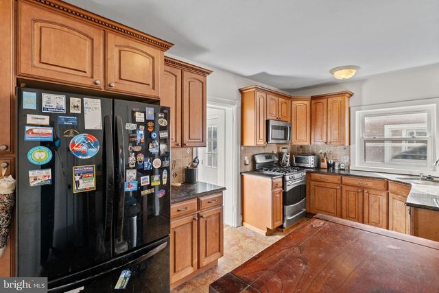 243 HAMPDEN AVE, Narberth, PA 19072