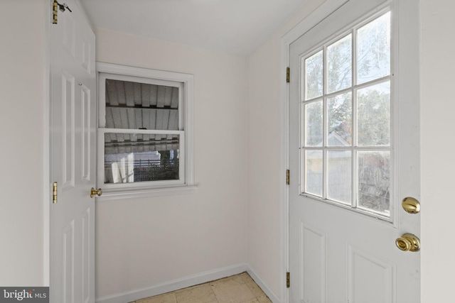 243 HAMPDEN AVE, Narberth, PA 19072